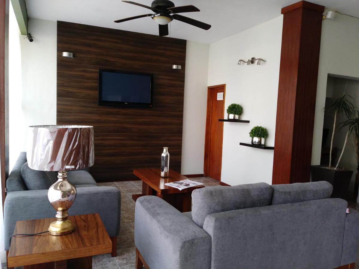 Hotel Del Camino Real El Grullo ภายนอก รูปภาพ
