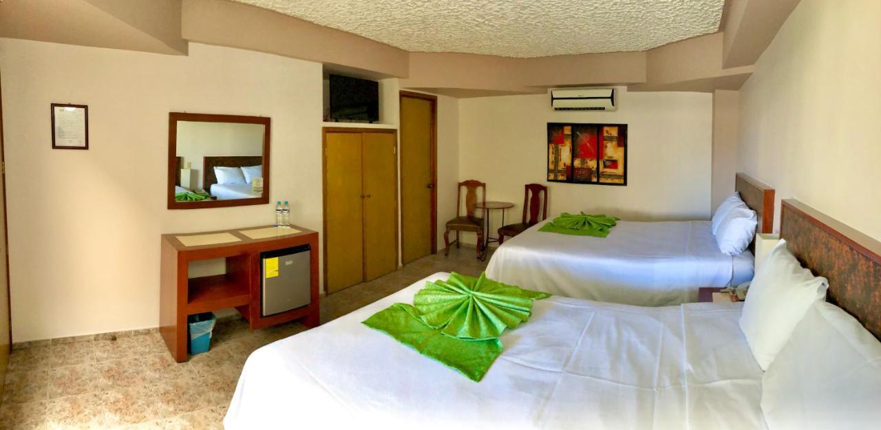 Hotel Del Camino Real El Grullo ภายนอก รูปภาพ