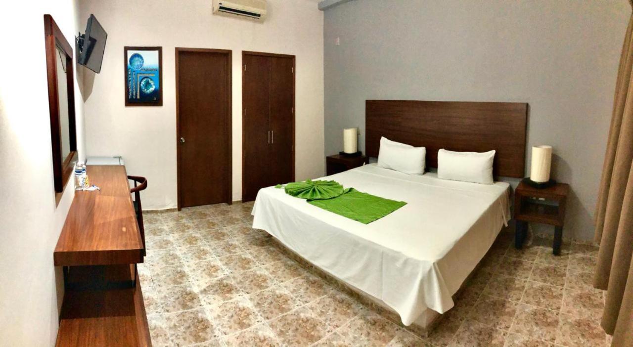 Hotel Del Camino Real El Grullo ภายนอก รูปภาพ